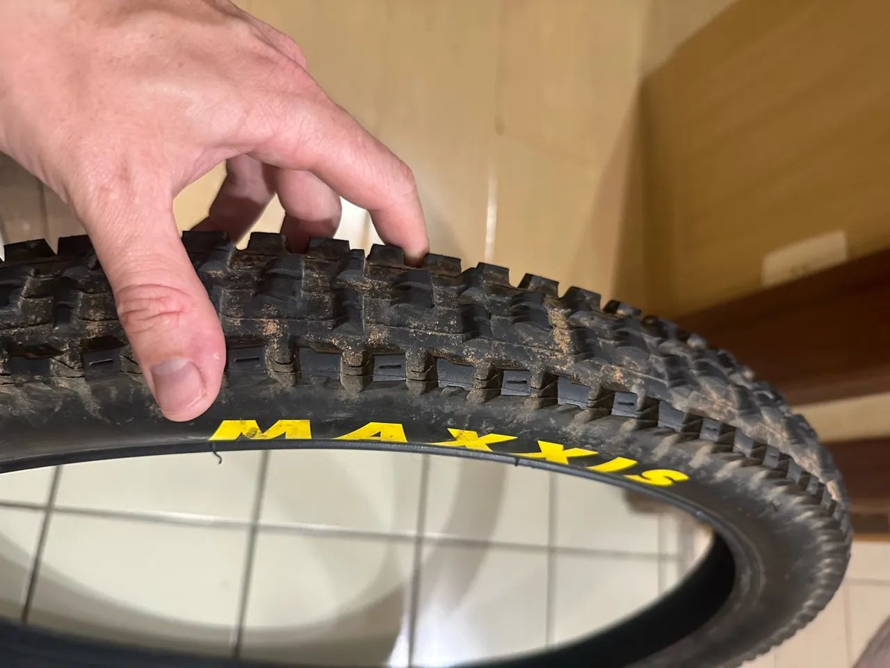 Pneu maxxis high roller II - Foto 2