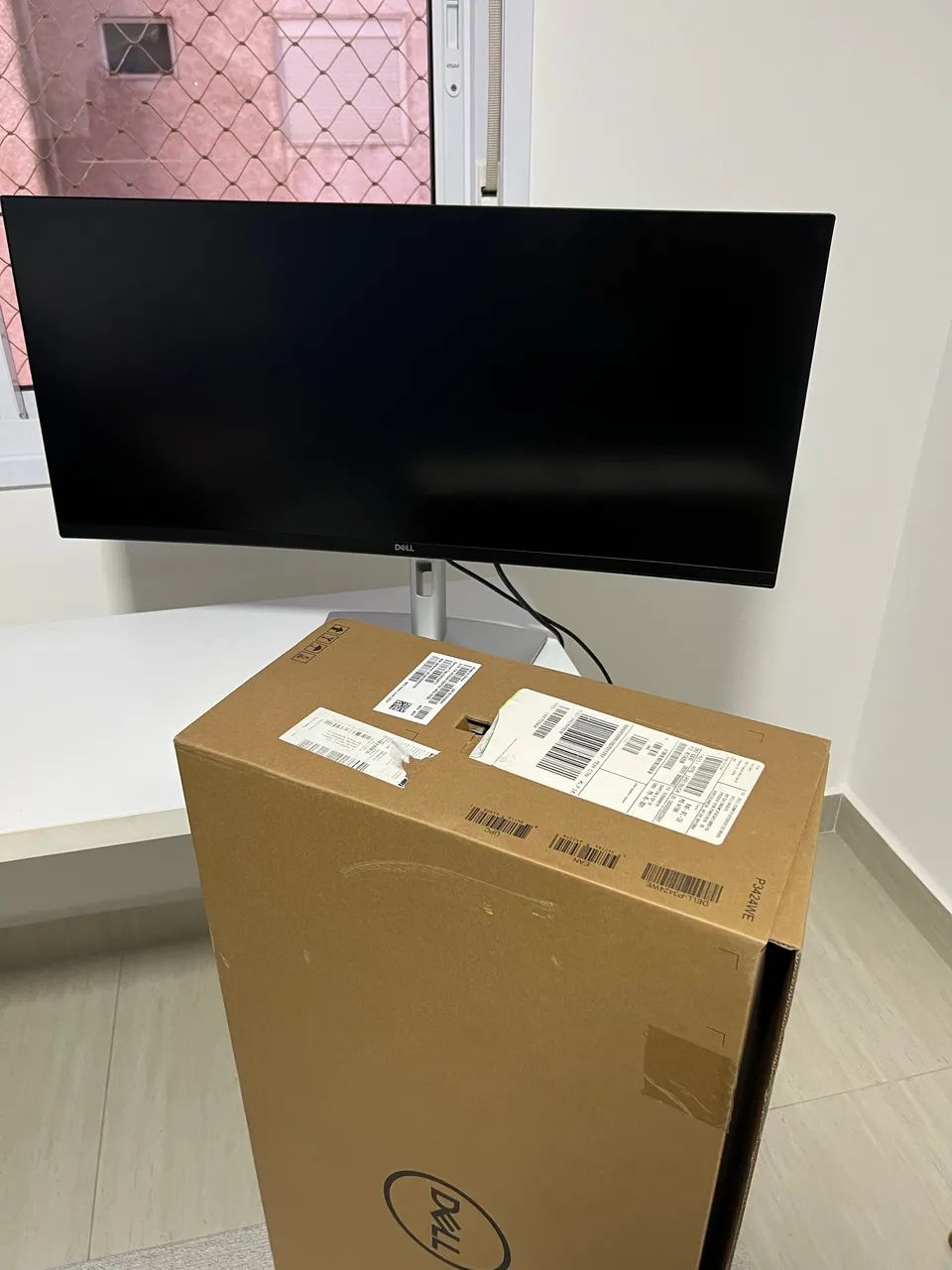 Monitor 34 Polegadas Curvo QuadHD Dell - P3424WE - Foto 4