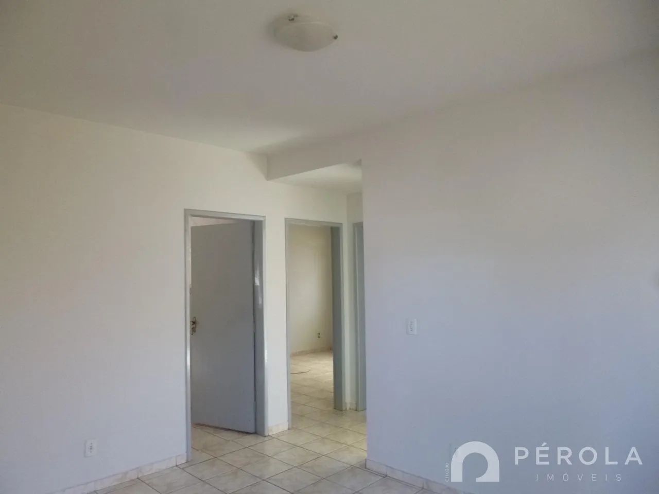 Prédio Residencial com 4 Apartamentos no Setor Parque Amazônia - Goiânia, GO - Foto 4