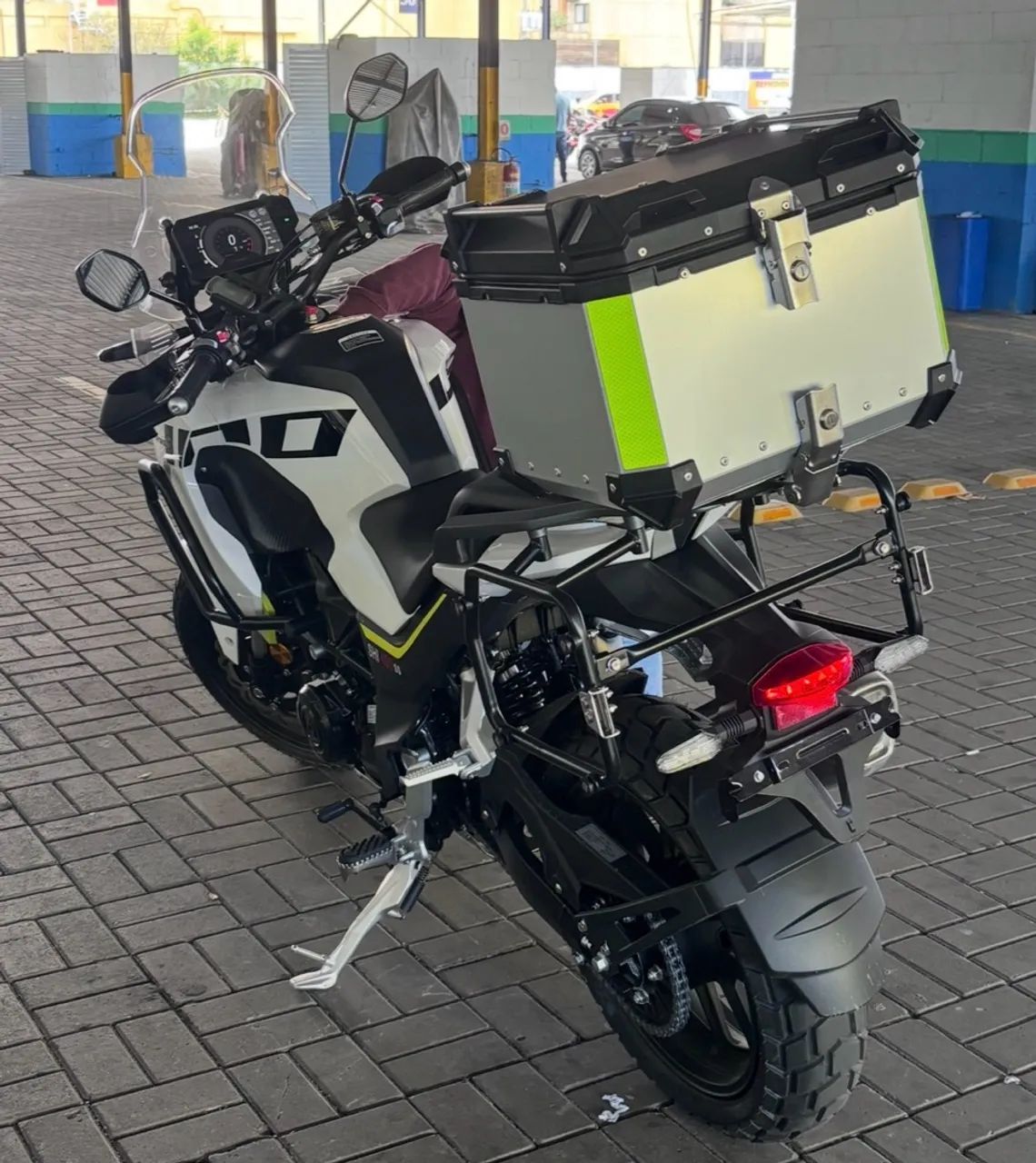 SBM 400ss 2026 - Foto 4