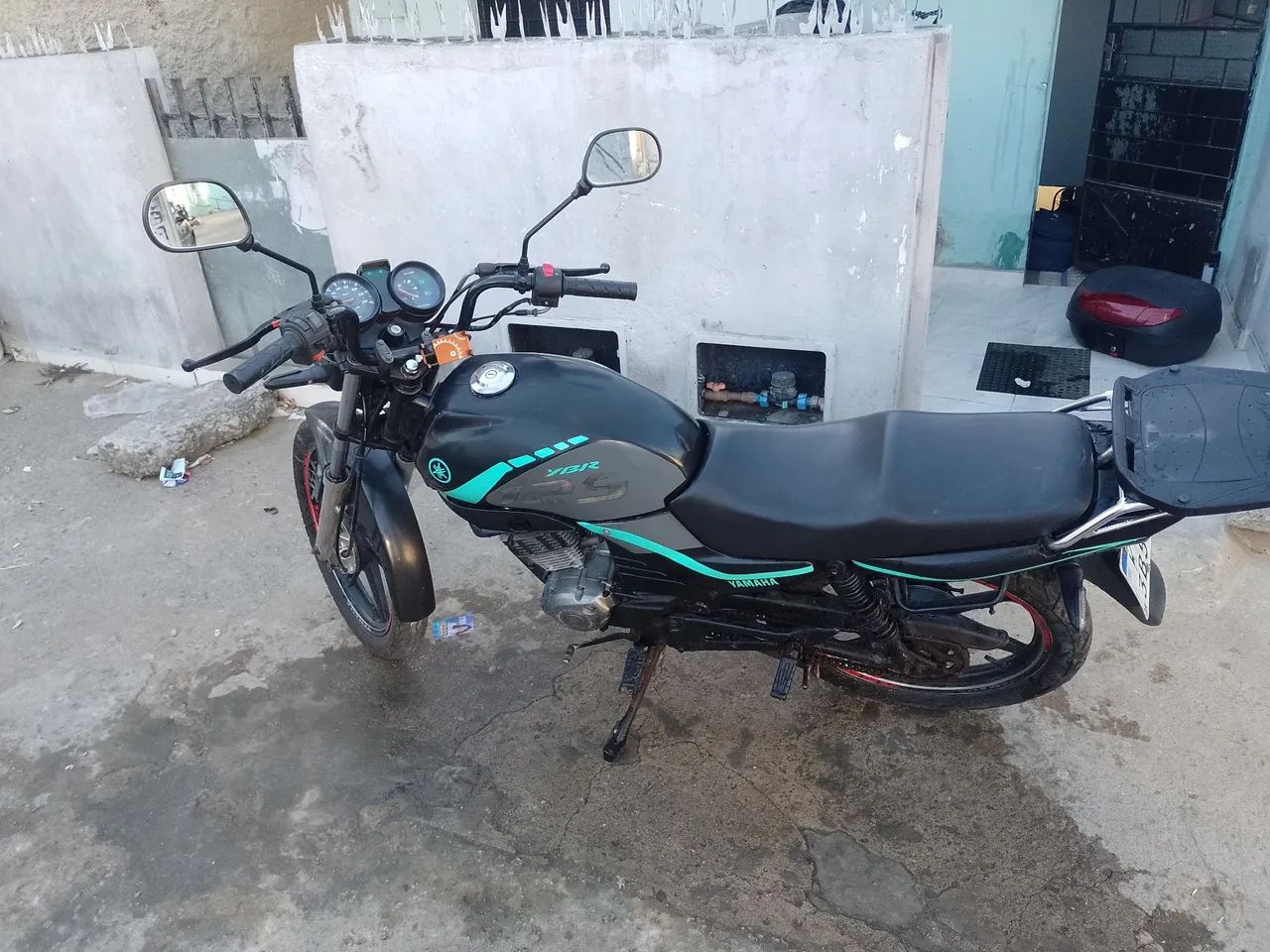 Yamaha YBR 125cc - 2005 - Foto 3