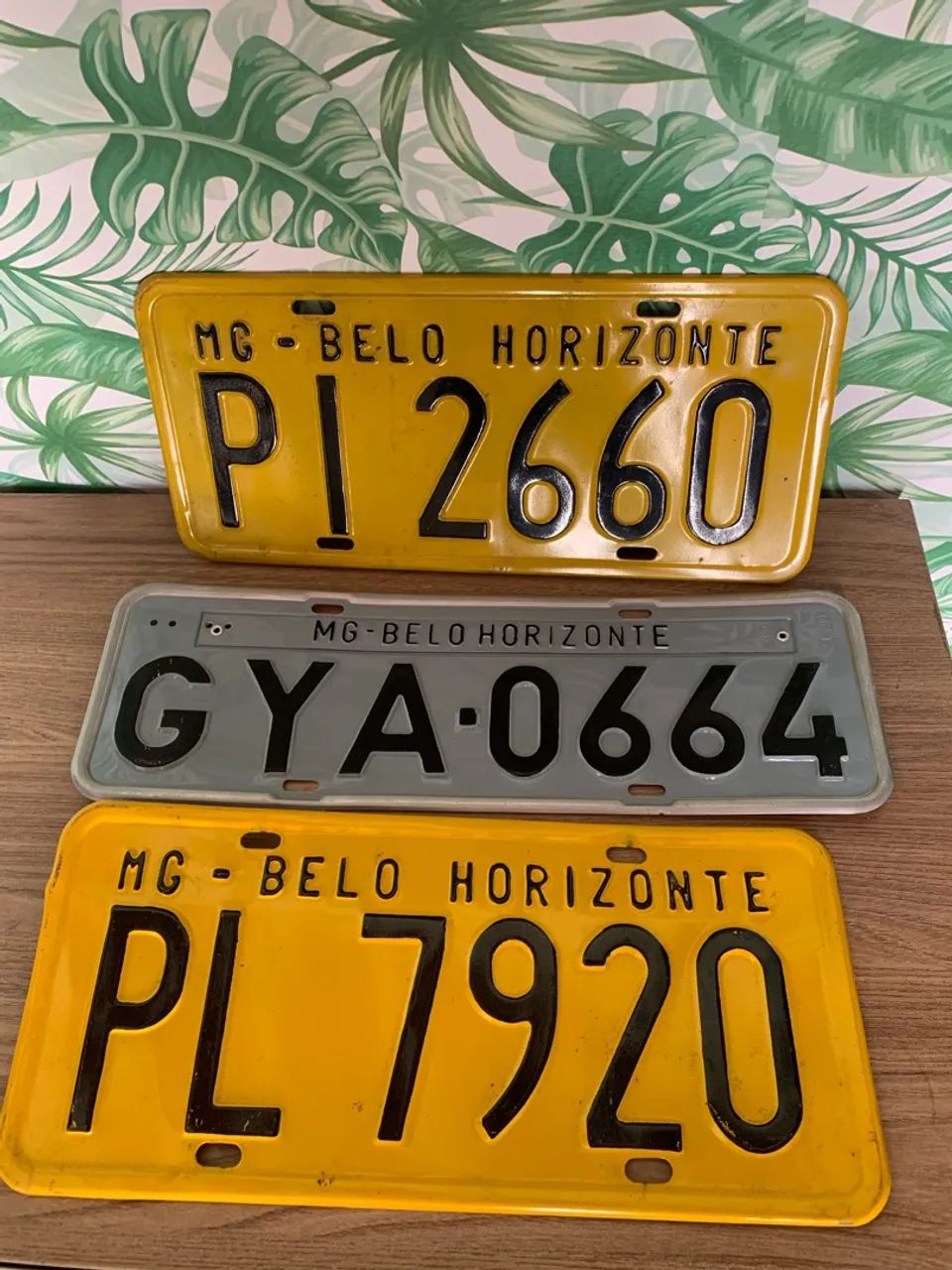 Placas antigas  - Foto 2