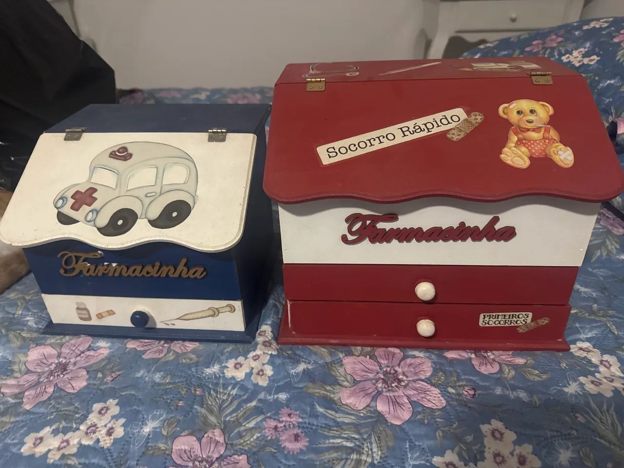 Farmacinha porta medicamentos 
