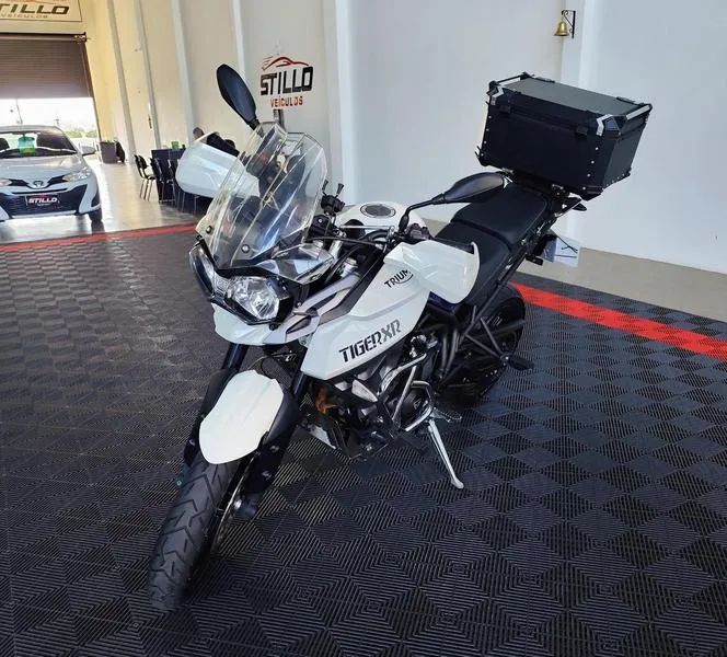 TRIUMPH TIGER XR 2017 - Foto 2