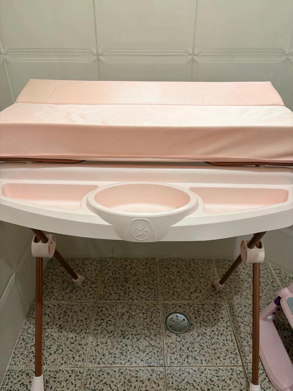 Suporte para banheira e trocador de bebê  - Foto 2