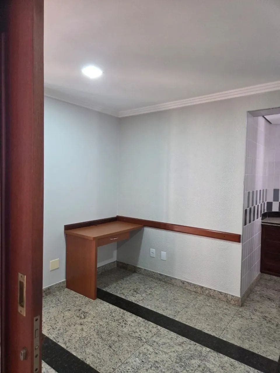 Consultório no centro de Varginha - Foto 3