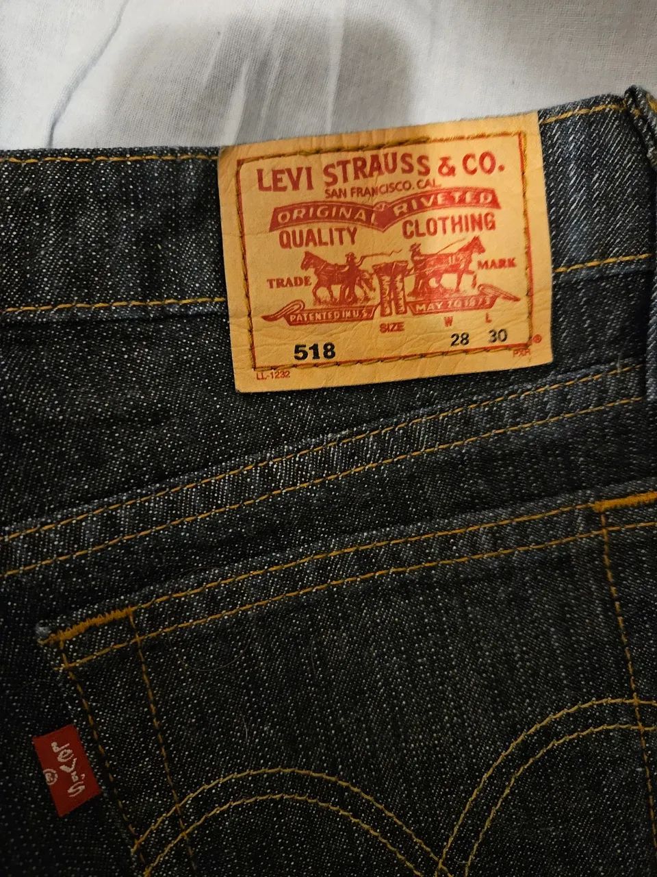 Calça Levis original tamanho 34
