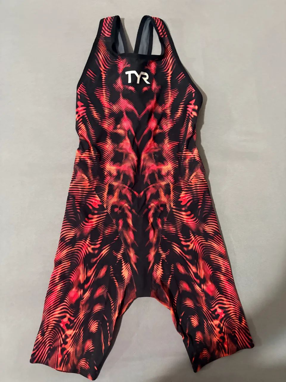 Traje de Natação Feminino tamanho 24 - Foto 4