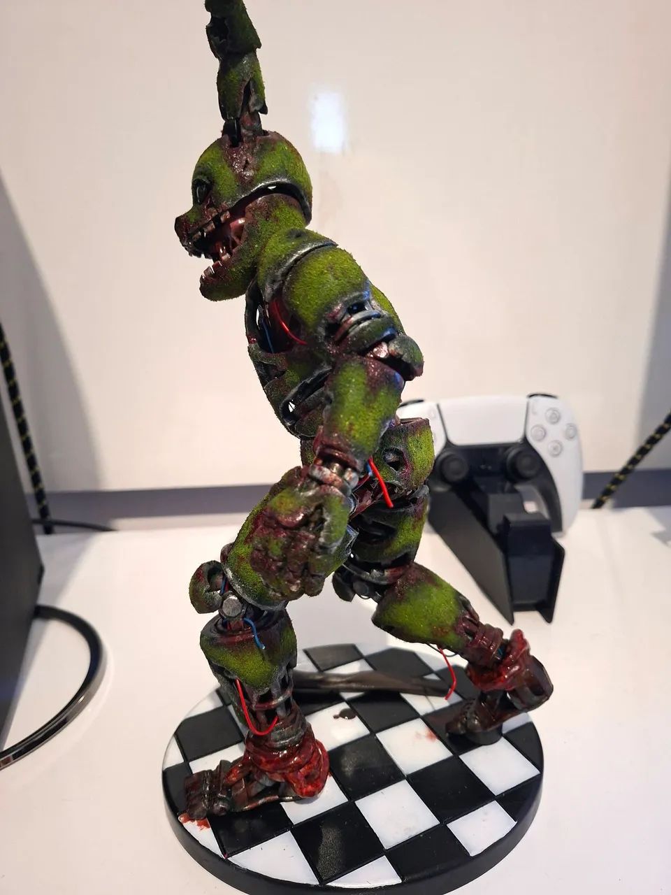 Action figure Springtrap 33cm - Foto 3