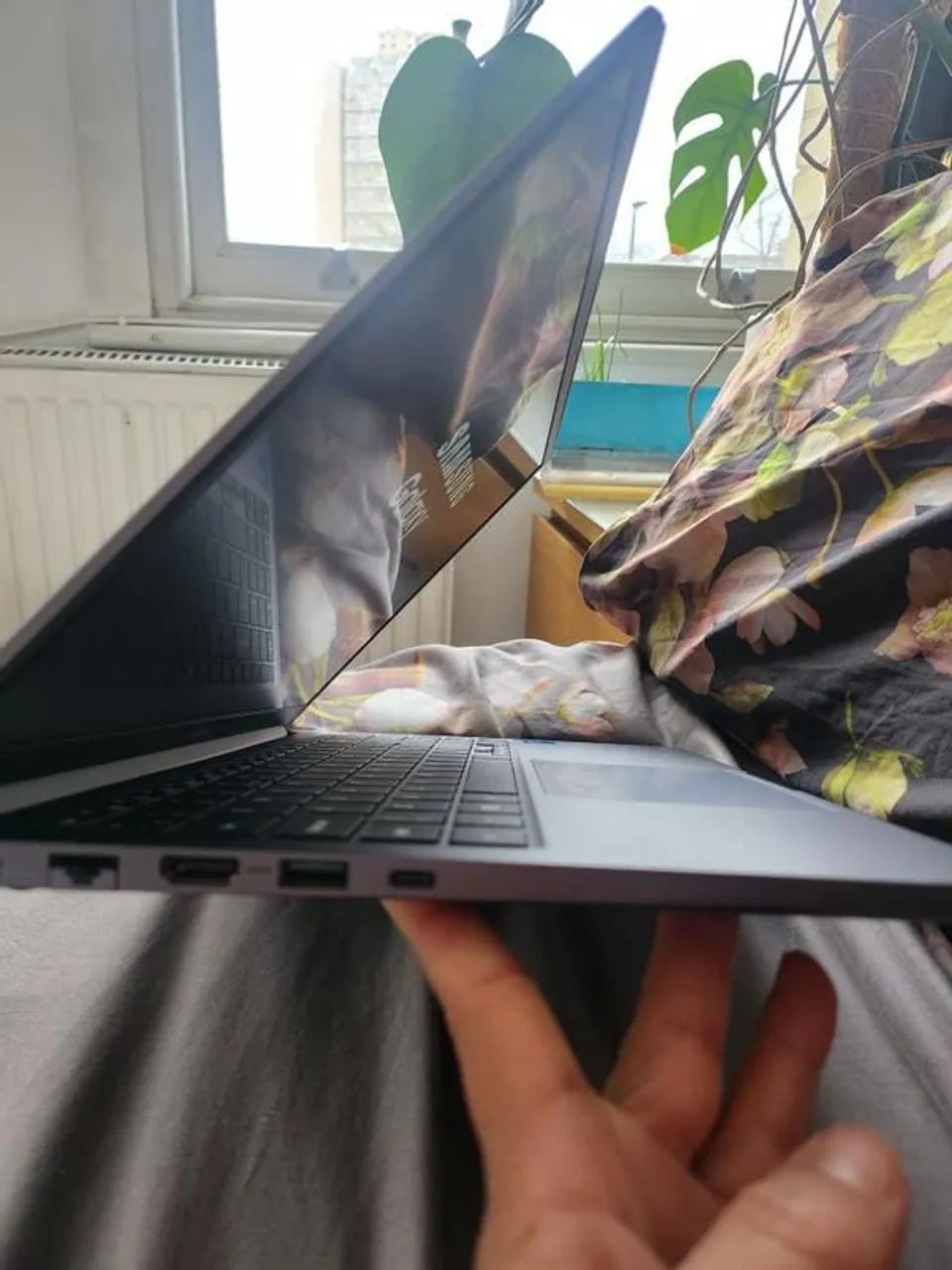 Notebook Samsung Galaxy Book4 Core 5, Nvidia Gefore. - Foto 2
