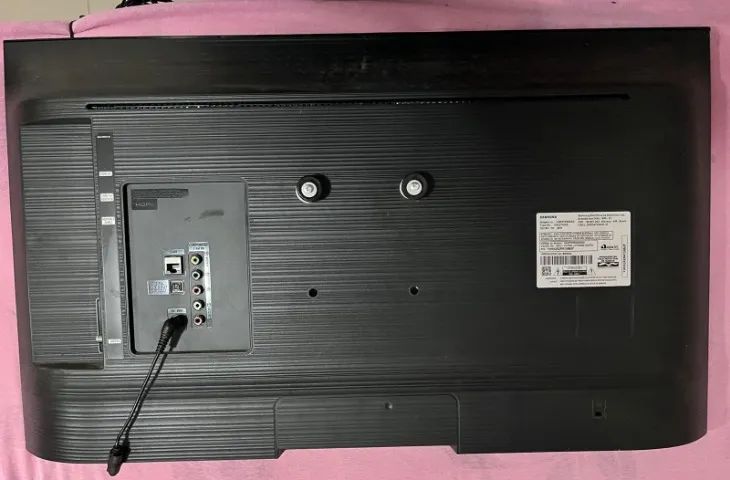 Smart TV Samsung 32 - Ótimo estado! - Foto 3