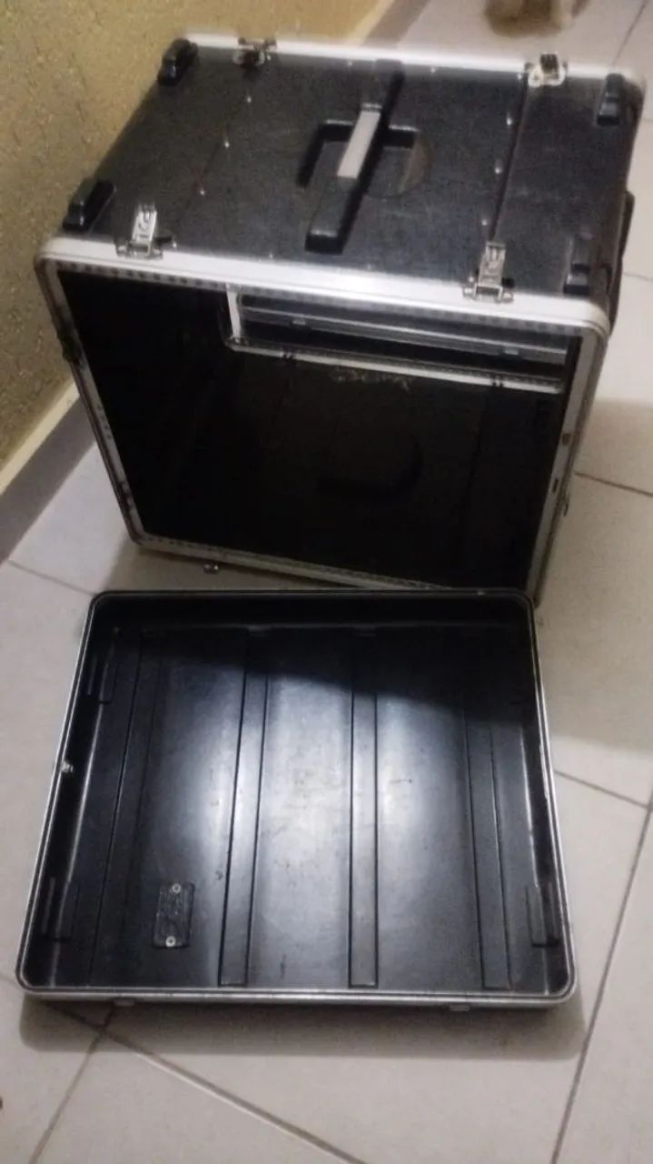 Rack de mesa de som 