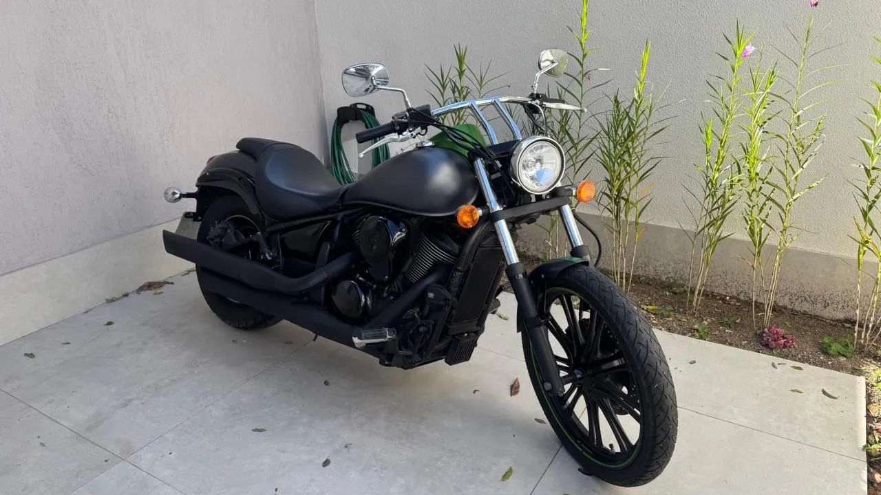 Kawasaki Vulcan 900 Custom  - Foto 2