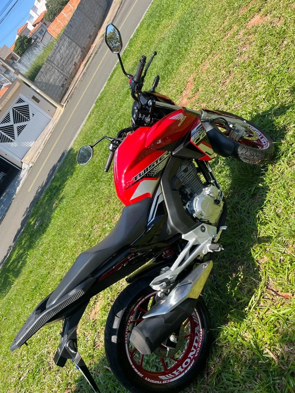 CB Twister 250 cc ABS