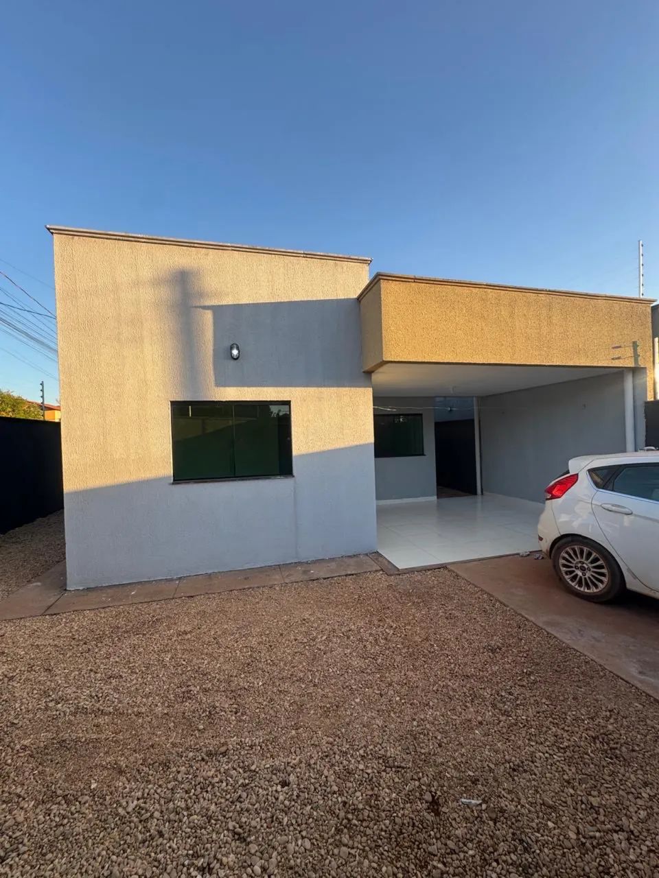 Casa 3 quartos para locação- Aureny lll