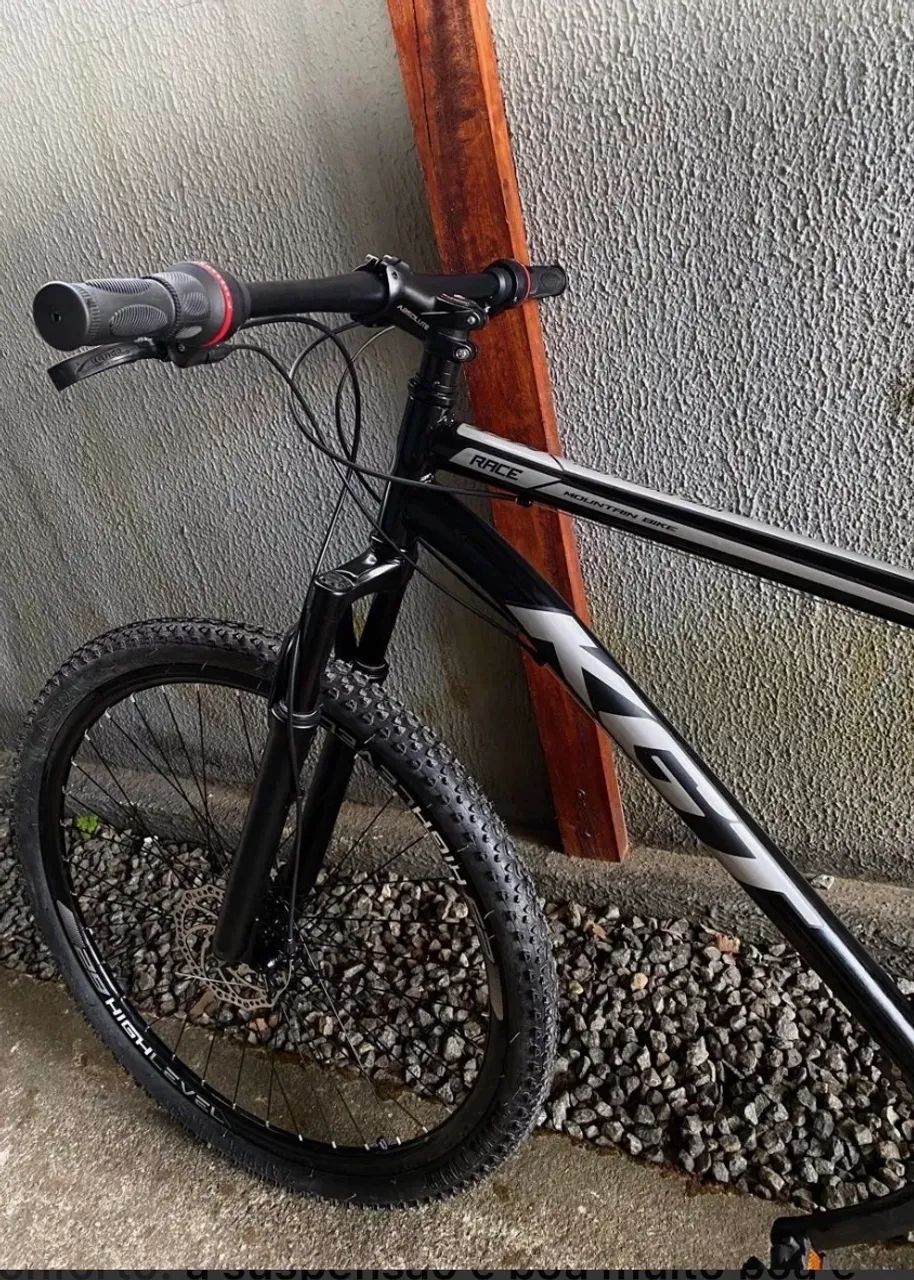 Bicicleta aro 29 com 21 marcha. Nova, lacrada - Foto 3