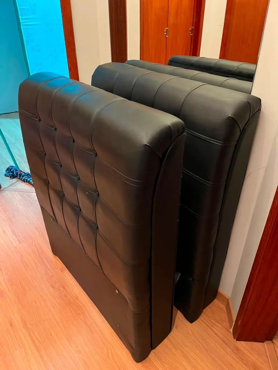 Cabeceira de cama de solteiro