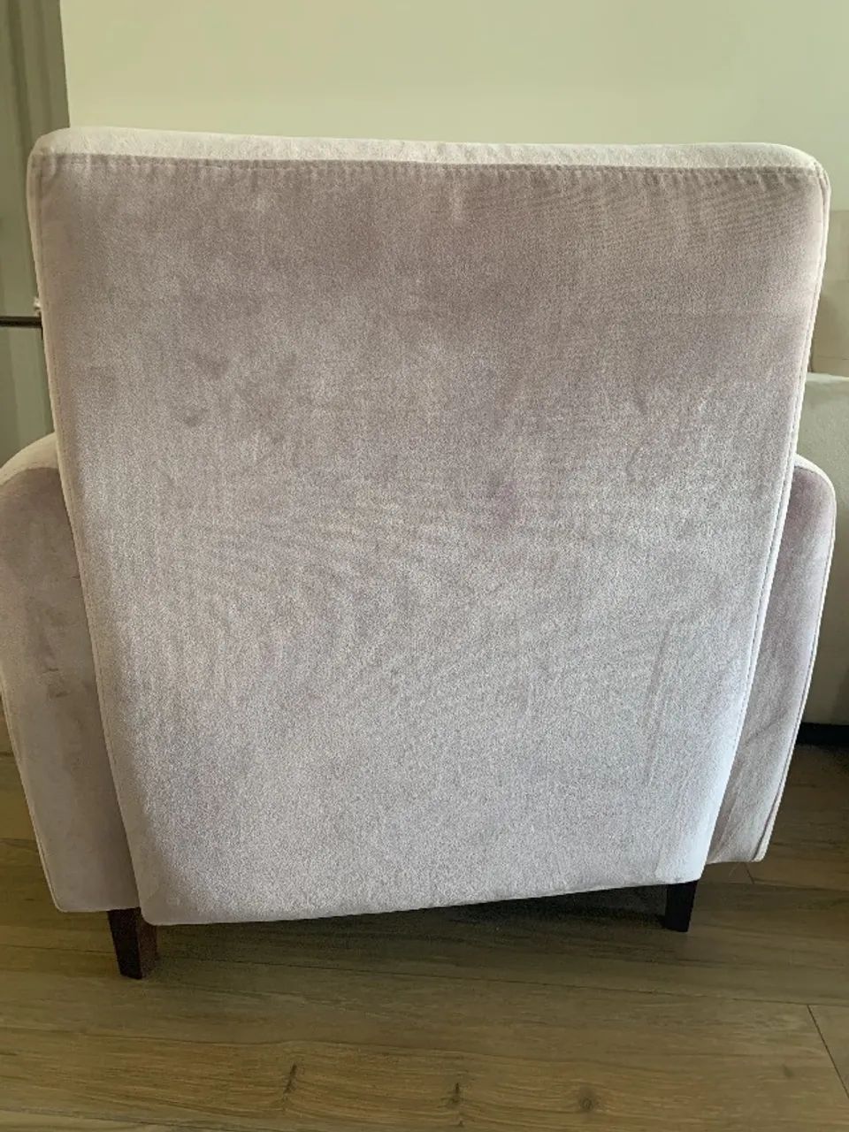 Kit Poltrona Suede Rosa Claro para Sala de Estar  - Foto 4
