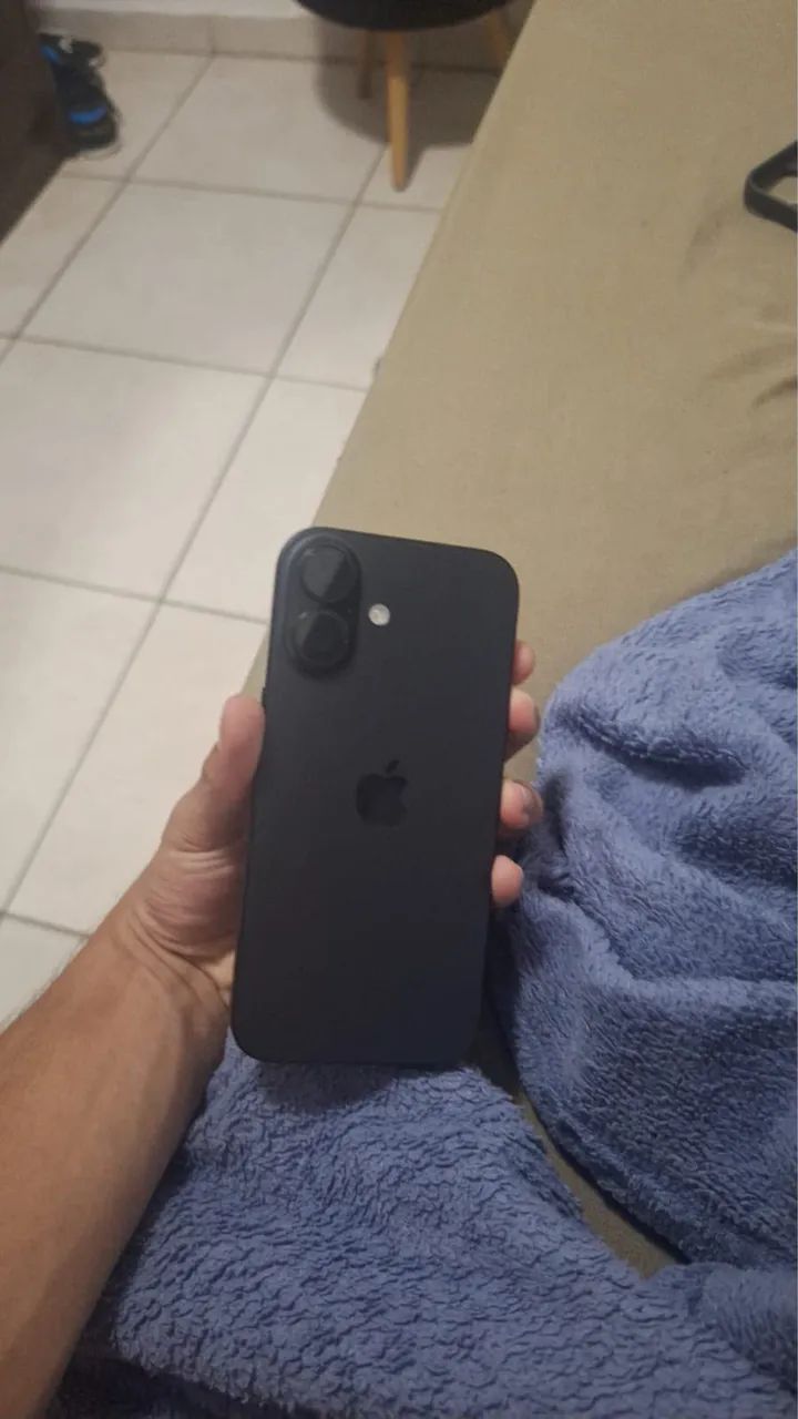 IPHONE 16 PRETO 128GB - Foto 2