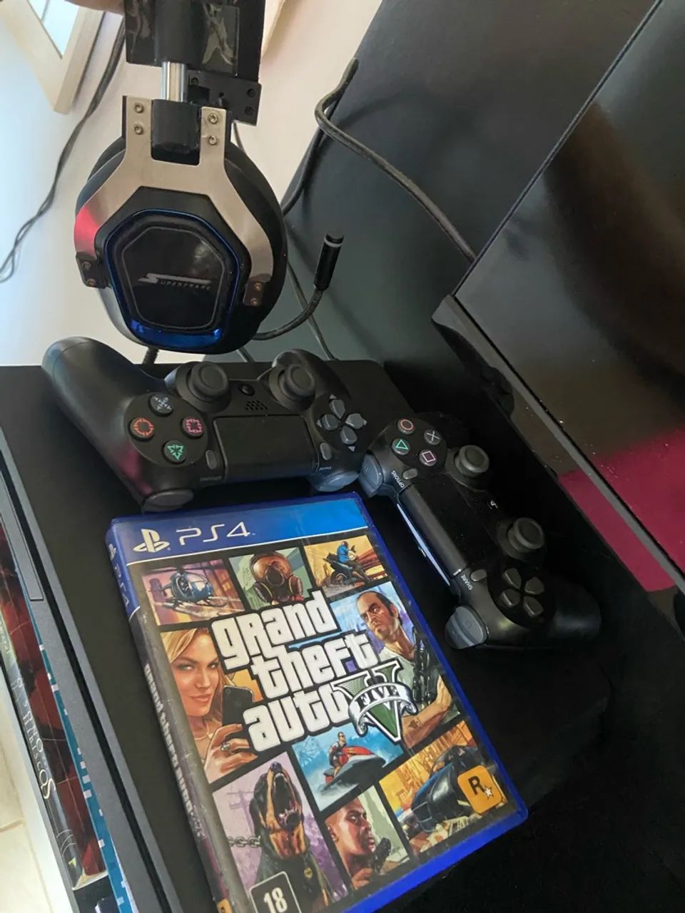 PS4 SLIM 1TB - Foto 2
