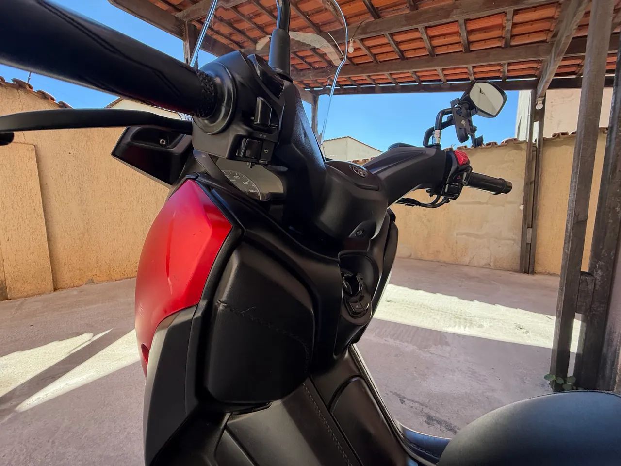 Xmax 250 abs  - Foto 4