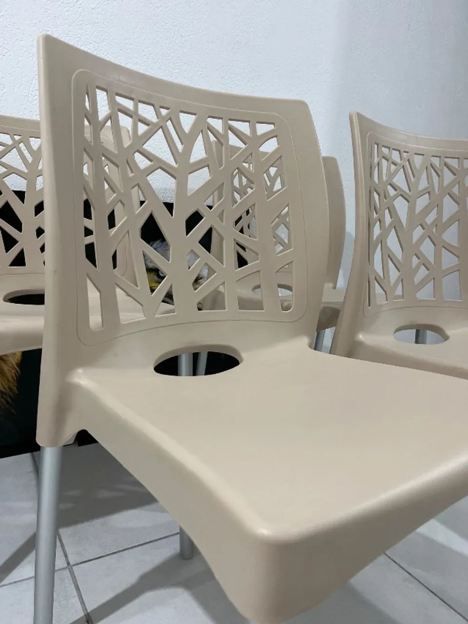 4 cadeiras de mesa  - Foto 2