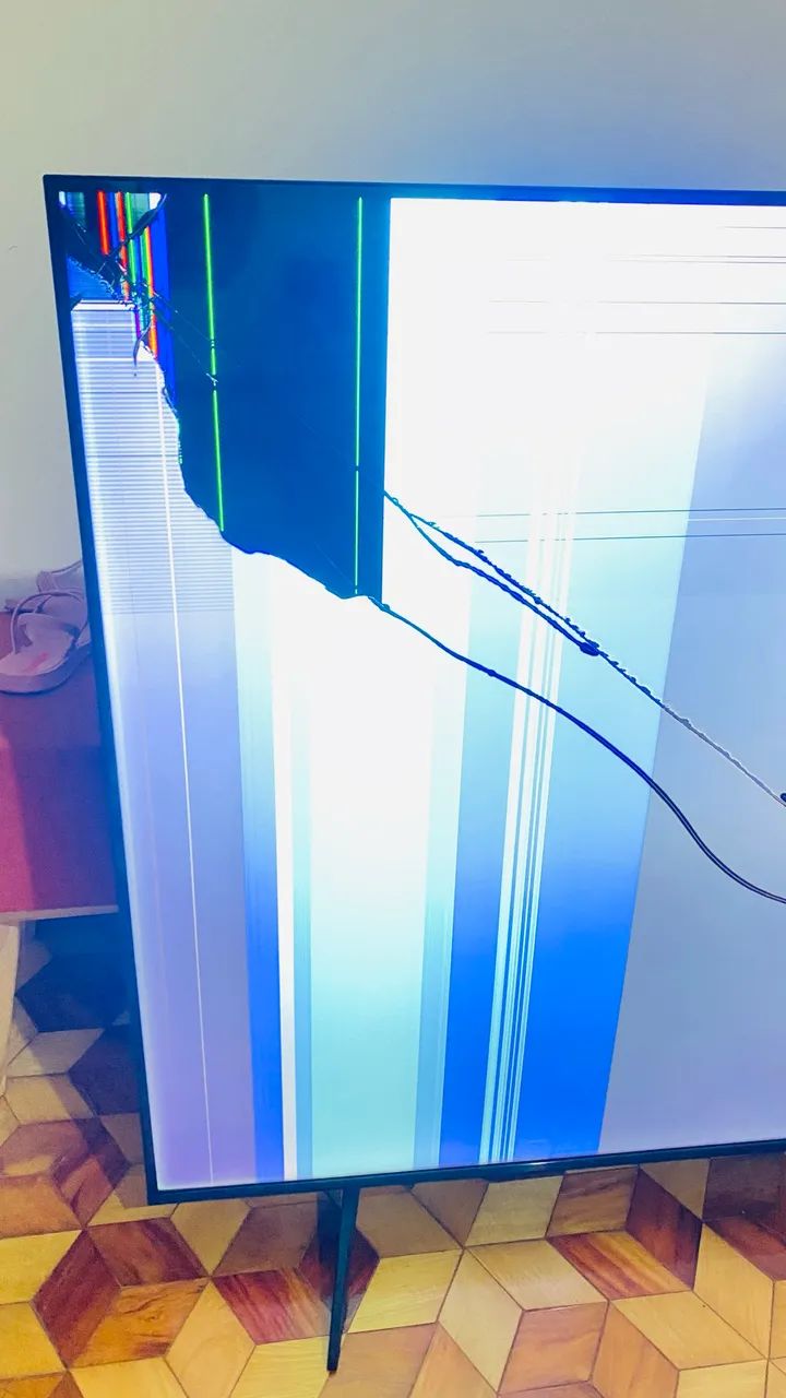 Vendo TV TCL 65 polegadas para retirada de peças.. (Ainda na garantia) !!! - Foto 4