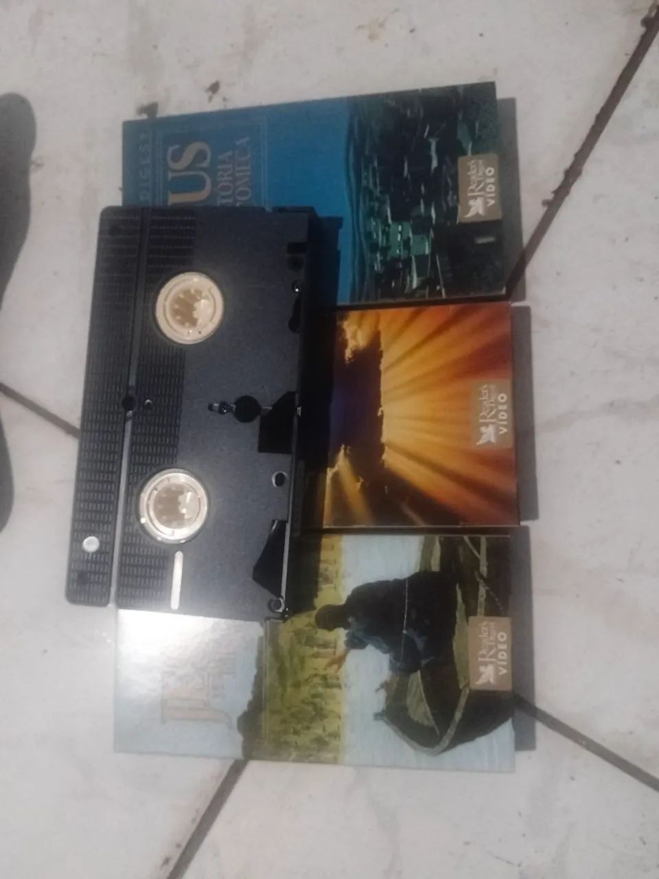 Cds e vídeo cassete  - Foto 3