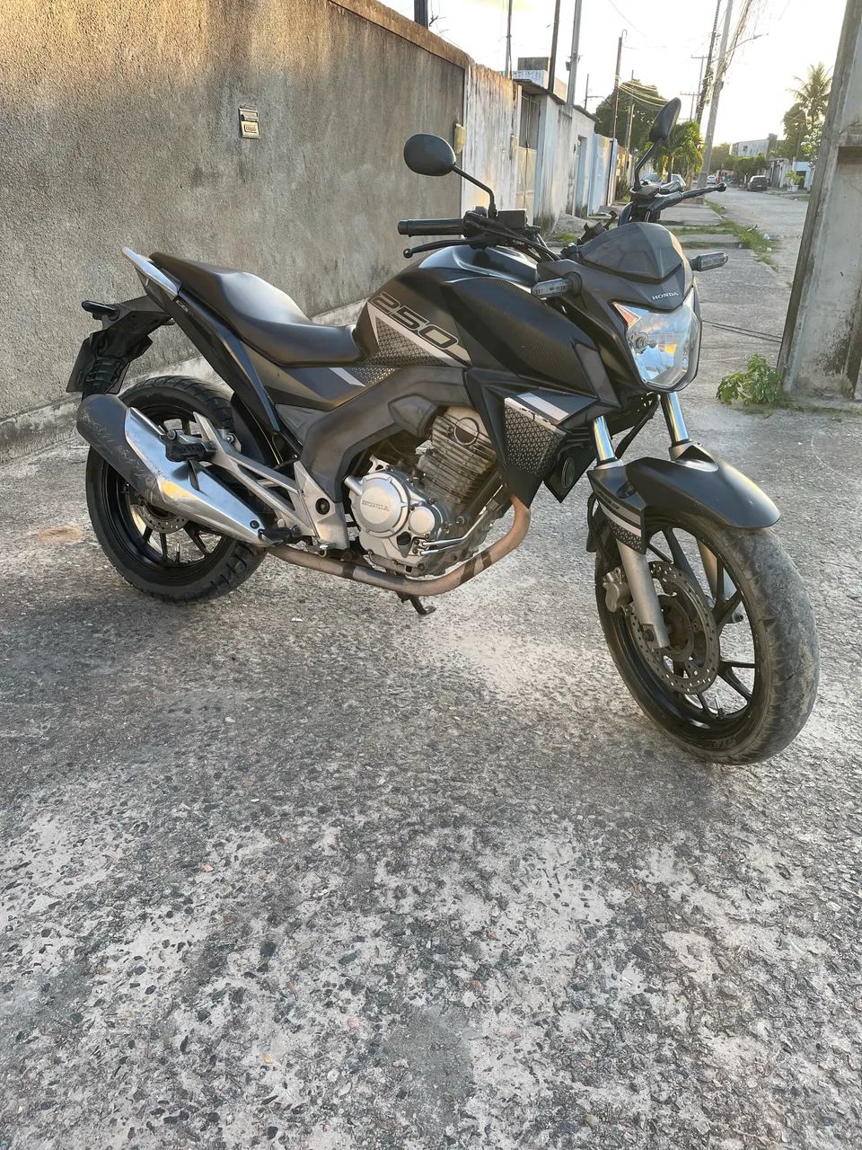 CB Twister 2022 