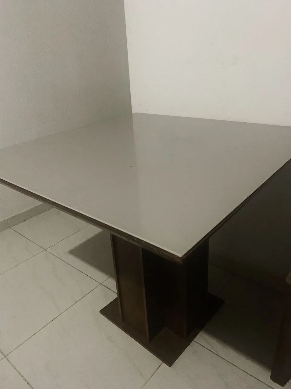 Vendo mesa de vidro 