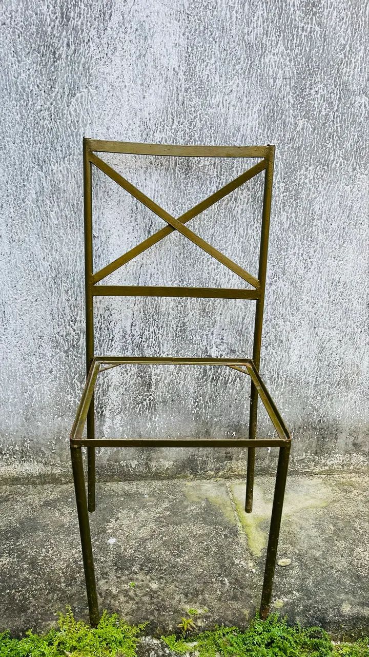 Cadeiras de Ferro Douradas - Foto 2