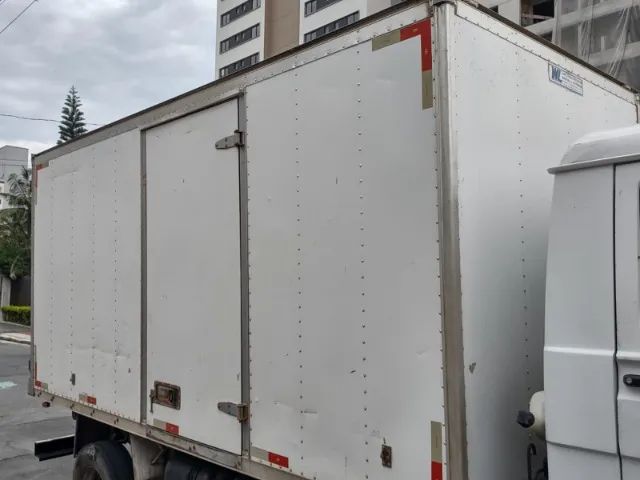 Baú carga seca Volkswagen Express Iveco Mercedes Benz Sprinter - Foto 3
