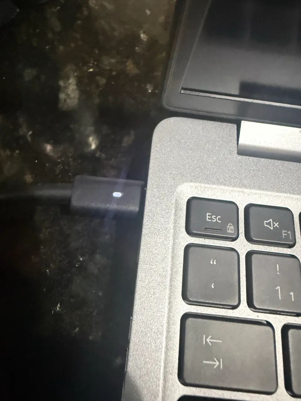 Notebook Dell Precision 3571 - Foto 2