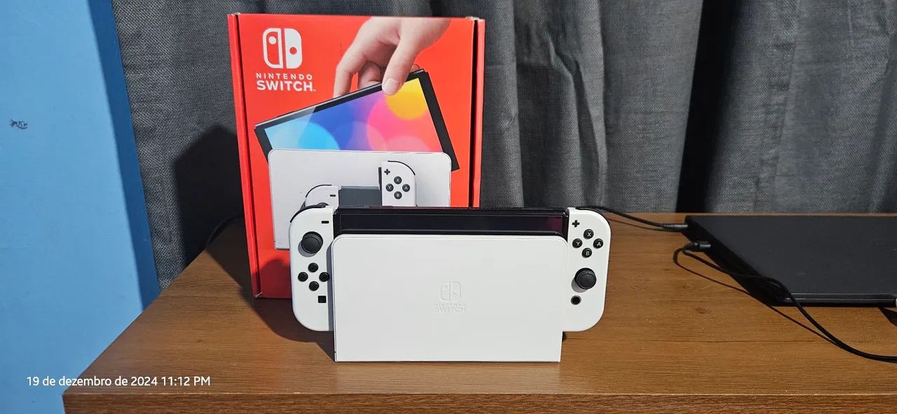 Nintendo Switch OLED 