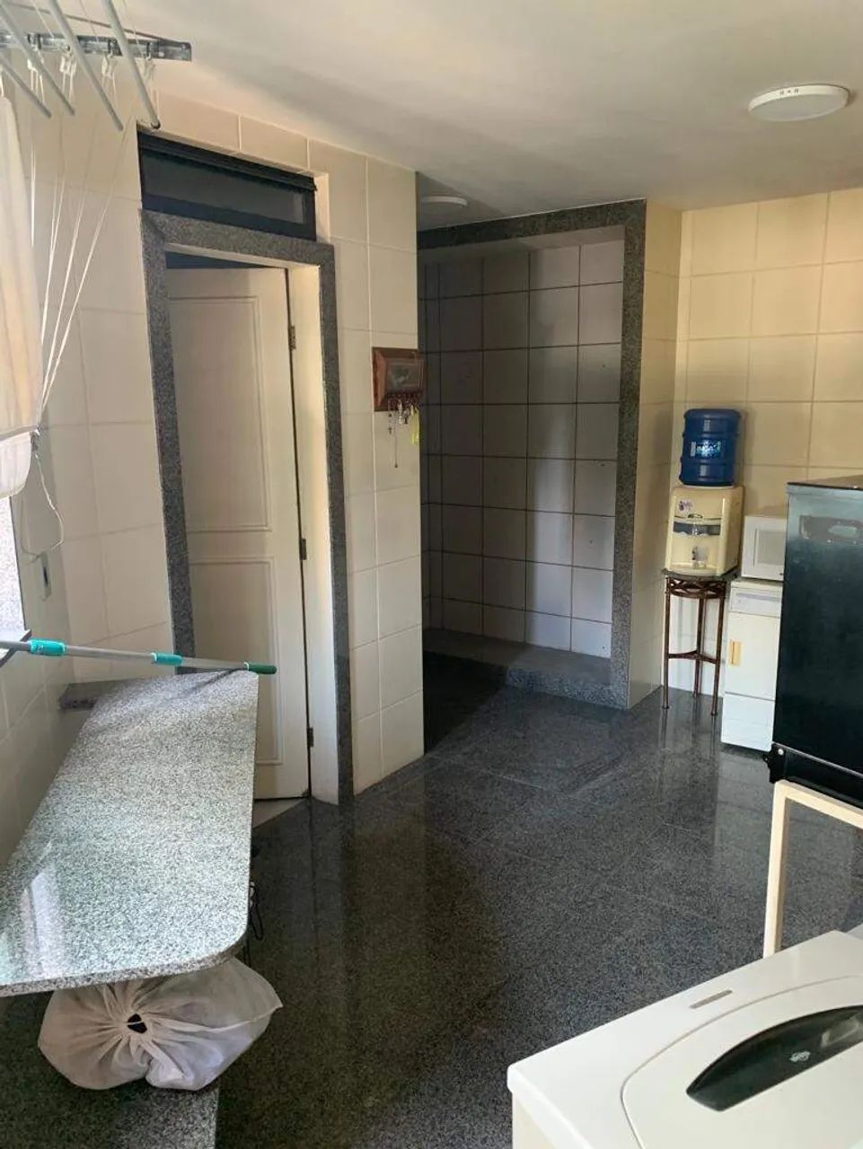 Apartamento residencial de 284 m² com 4 quartos e 3 suítes no Centro de Divinópolis - Foto 4