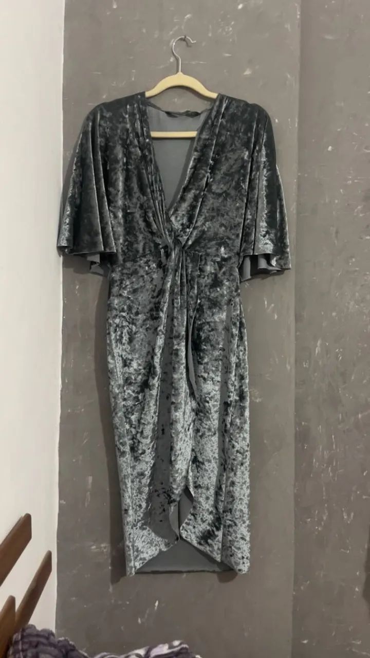 Vestido em Veludo Zara