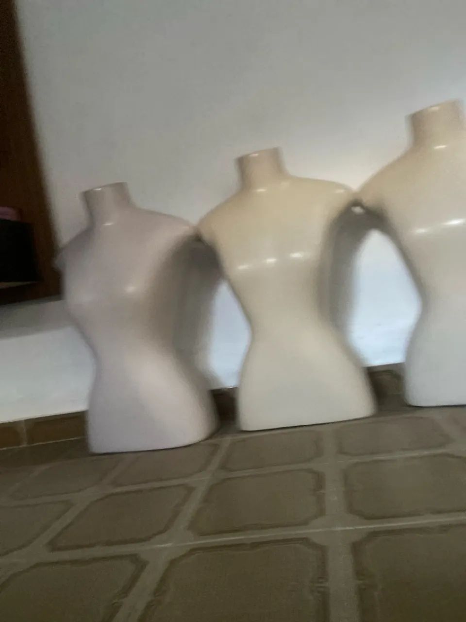 Vendo manequins de meio corpo