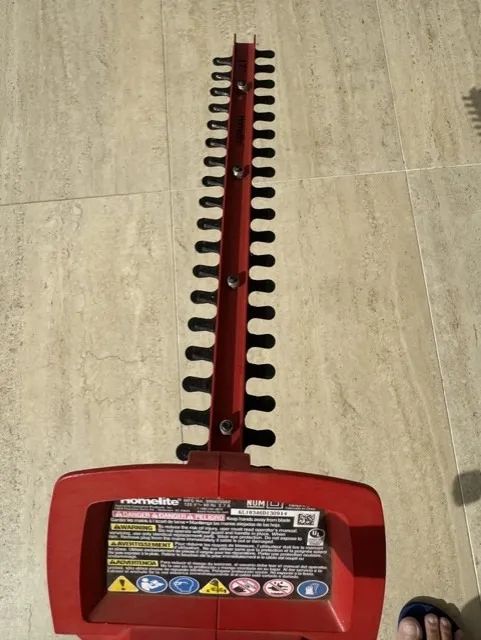 APARADOR DE CERCA VIVA E ARBUSTOS - Foto 2
