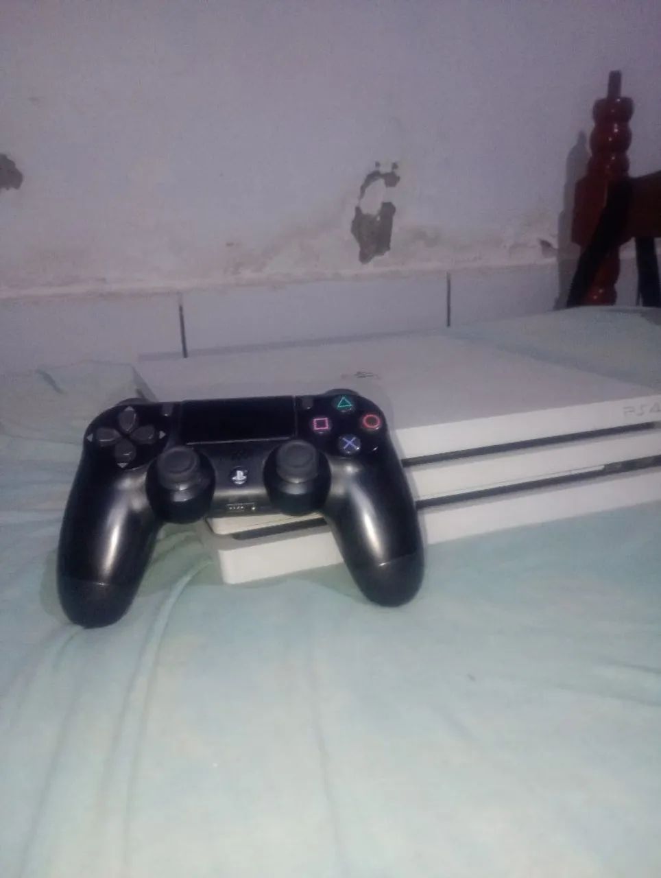 (PS4 PRO EDIÇÃO LIMITADA WHITE) SO RETIRADA