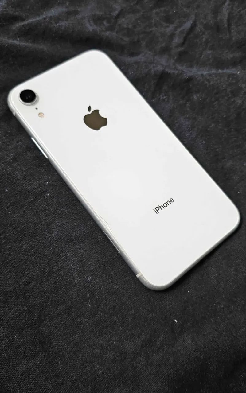 iPhone XR 
