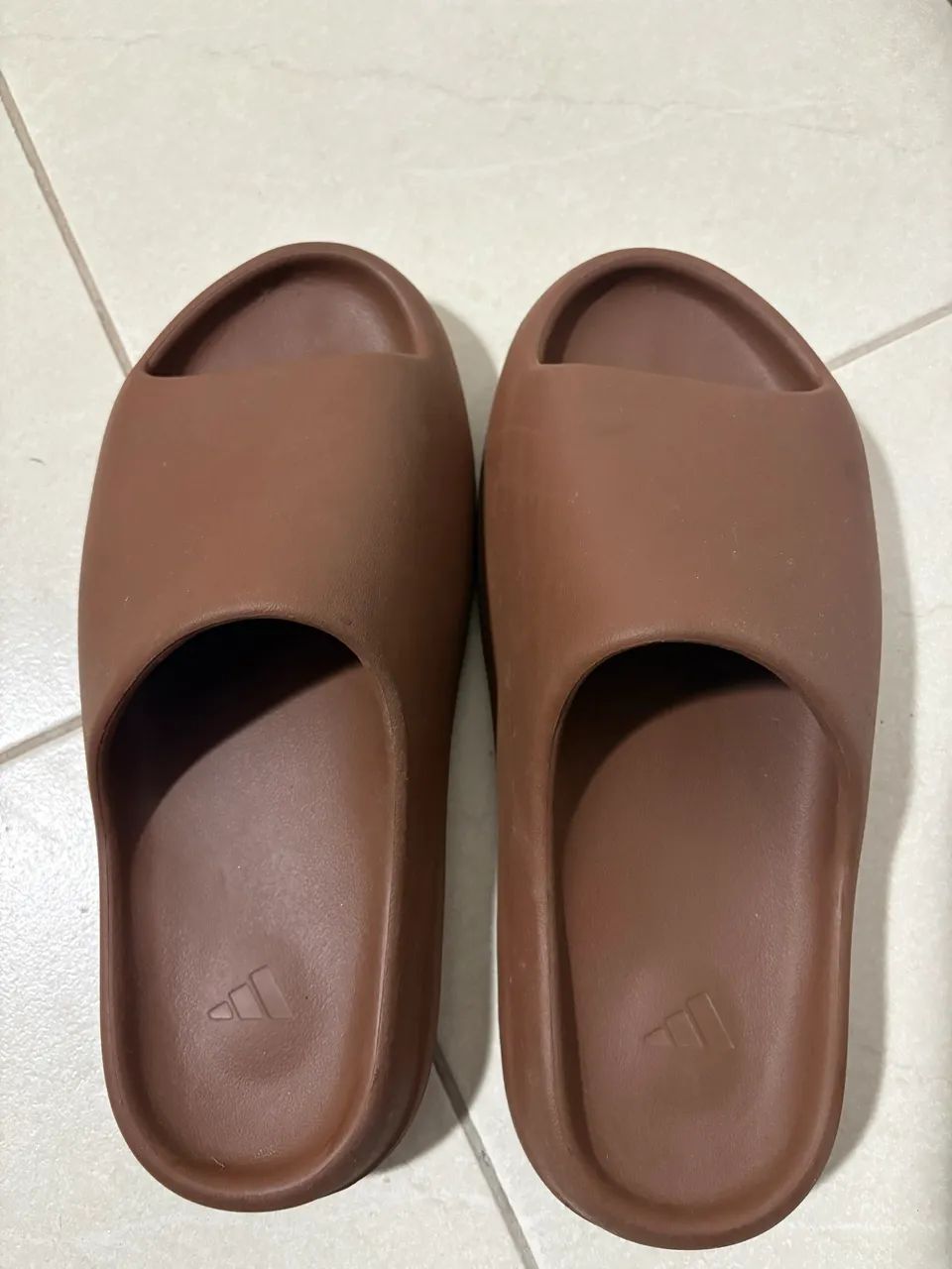Chinelo Yeezy slide - Foto 4