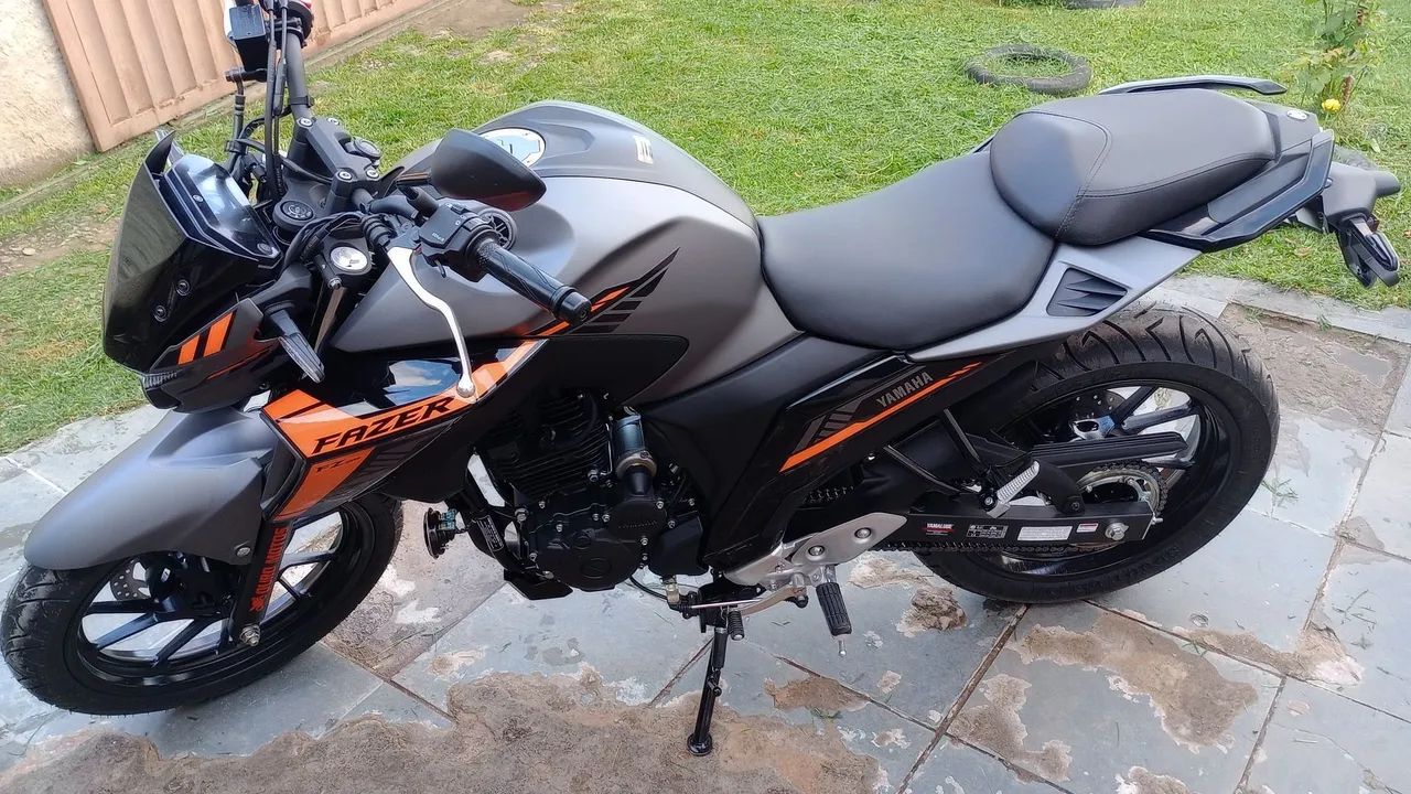Fz25  - Foto 3