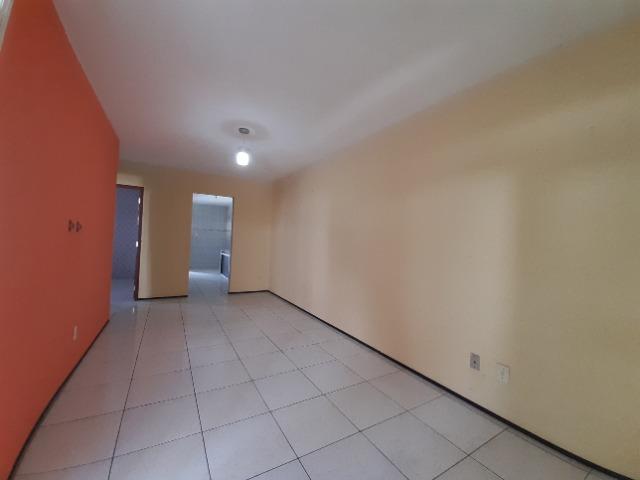 Serrinha - Casa Plana 195,00m² com 3 quartos e 02 vagas - Foto 5