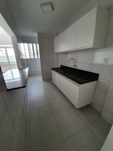 Alugo Lindo Edifício Atalaia com 2/4 - Foto 11