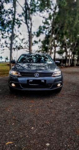 Jetta 2.0 confortiline 2013 . R$ 41.000