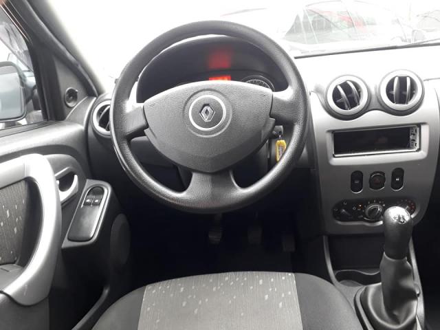 Renault Logan EXPRE 1.6 4P - Foto 4