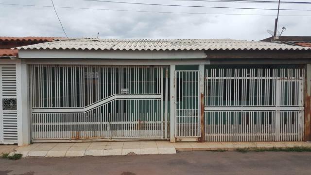 Qnp 34 casa de 4 qtos. suite. aceito financiamento e fgts. sozinha no lote - Foto 3