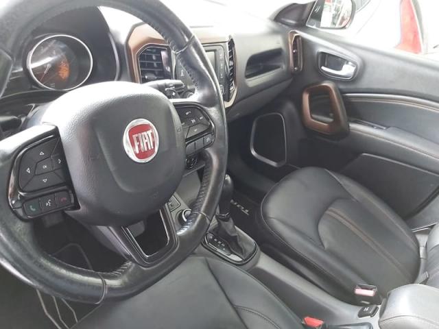 FIAT TORO VOLCANO 4X4 AUTOMáTICO - Foto 8