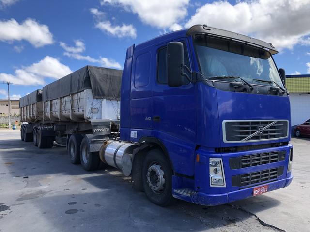 Volvo FH 440 2008/09 engatado no Bi caçamba Rosseti 2010 - Foto 4