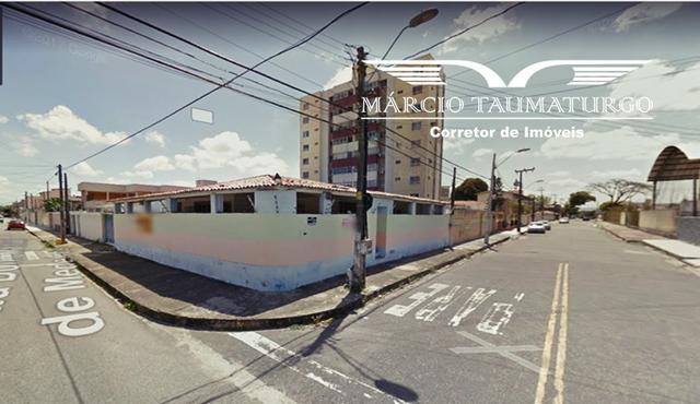 Casa de esquina, excelente para empresa, restaurante e outros seguimentos - Foto 17